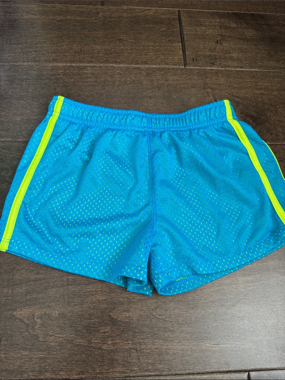 Fila Girls Medium 10 Turquoise and Yellow Mesh Athletic Shorts